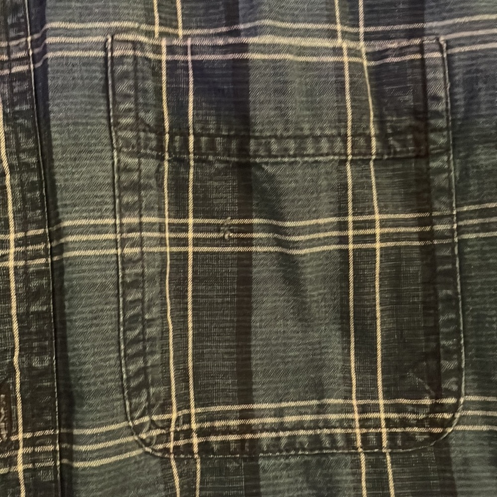 American eagle men’s medium plaid button up shirt - Picture 2 of 4